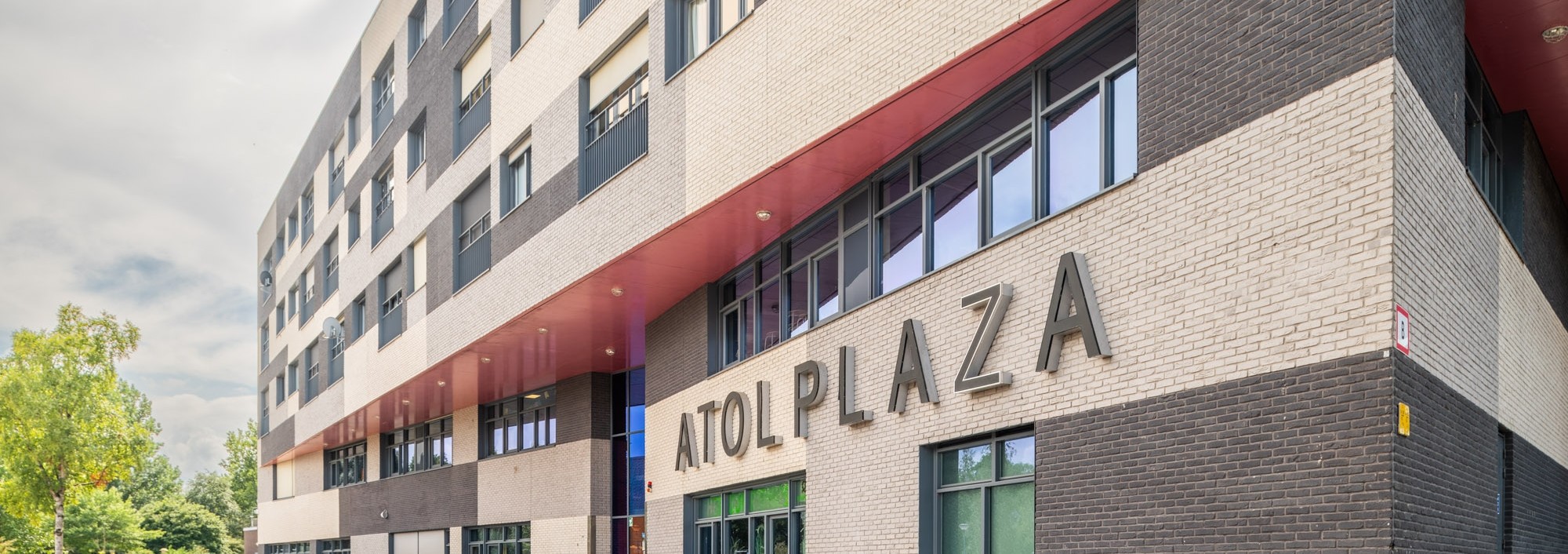 Het wijkcentrum Atolplaza.
